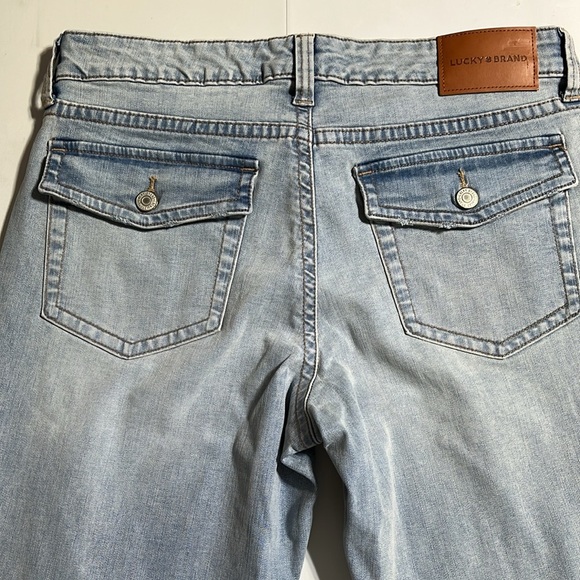 Lucky Brand Light Blue Jeans flare leg size 10 - Picture 11 of 11